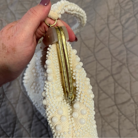 VTG 8x11 Beaded Purse White Gold John Wind Hong Kong Bakelite Pearl - Picture 5 of 10
